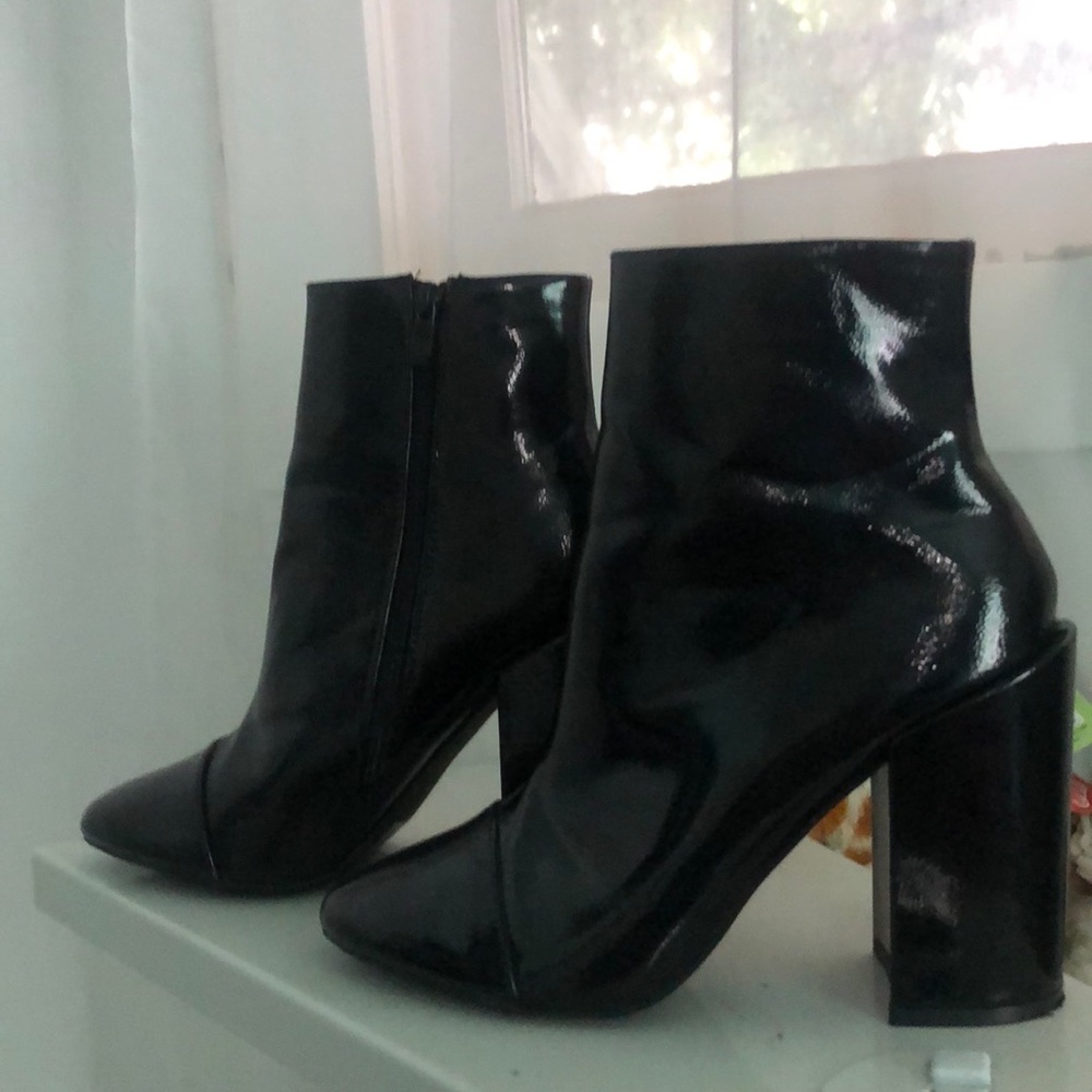 3 for $25‼️Vinyl type booties